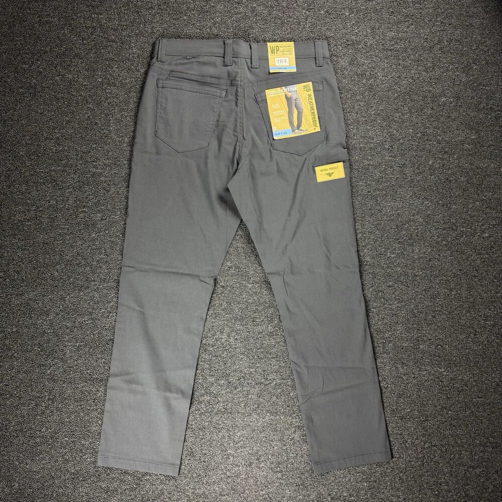 NWT Weatherproof Men 32X30 Charcoal Classic Fit Active Stretch Tech Utility Pant - Picture 8 of 12